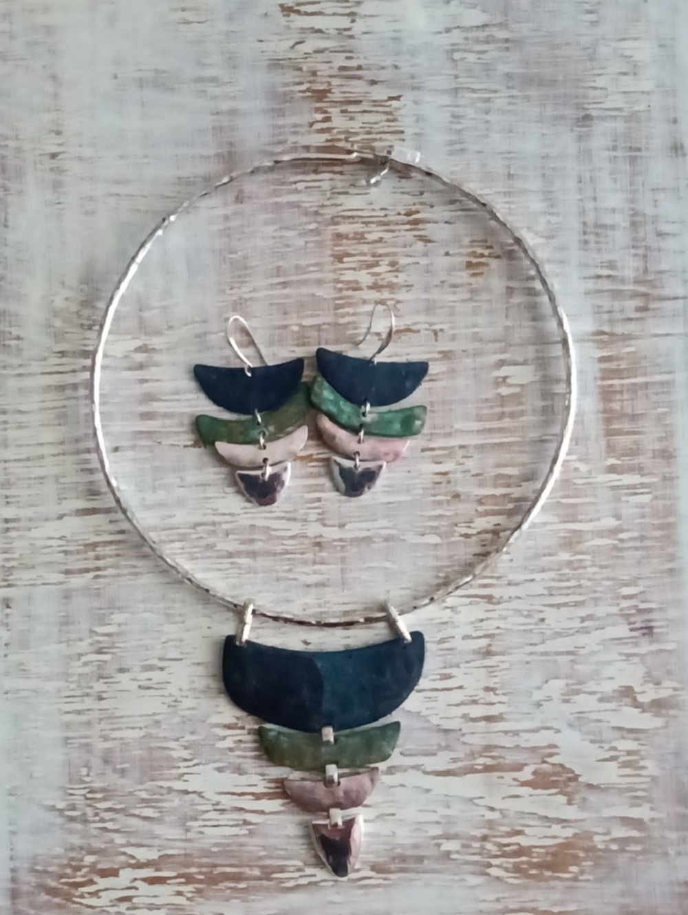 Handcrafted Multicolor Stone Pendant Necklace & Earring Set -